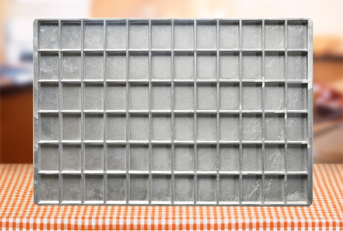 72連雞蛋煎餅盤(pán)